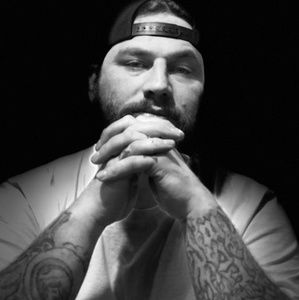 Meet your Posher, Bobby